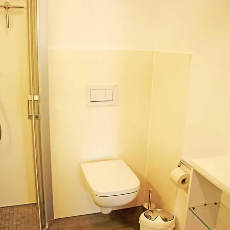 Mit Balkon Im Os Villa *