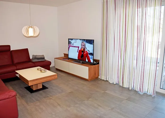 Mit Balkon Im Os Villa *