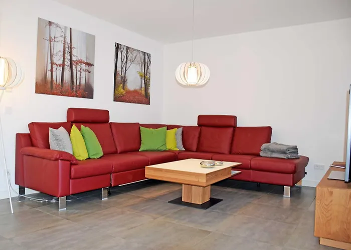 Villa Mit Balkon Im Os Binz